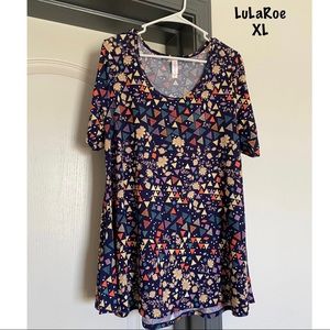 Lularoe tee